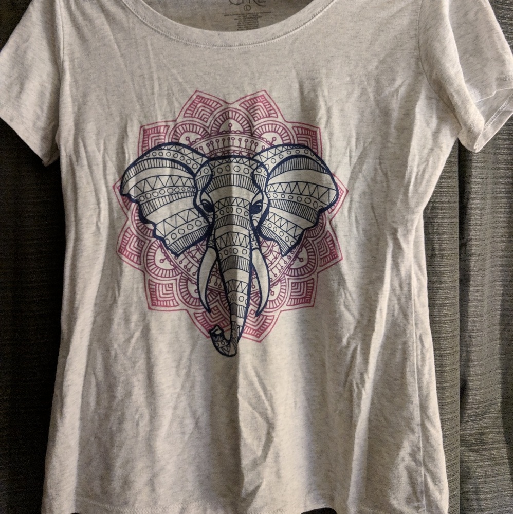 Empyre Graphic Tee